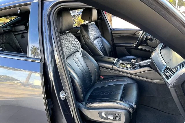 Used 2020 Gray Metallic BMW M50i image 7