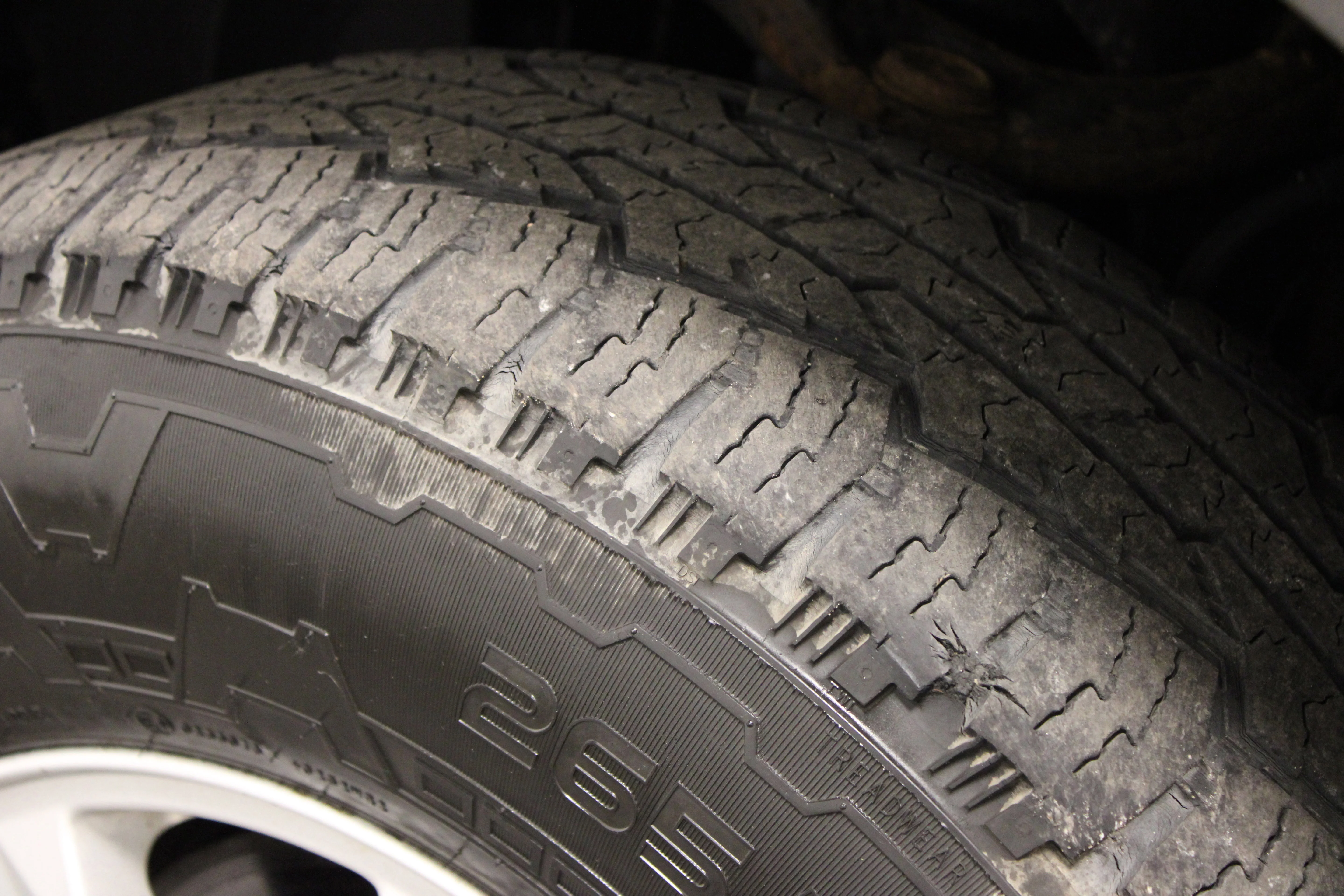Used 2020 Magnetic Metallic Ford XLT image 10