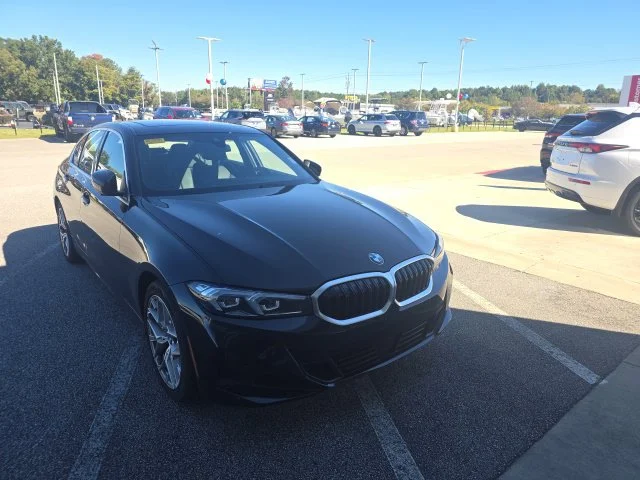 Used 2025 Black BMW 330i image 1
