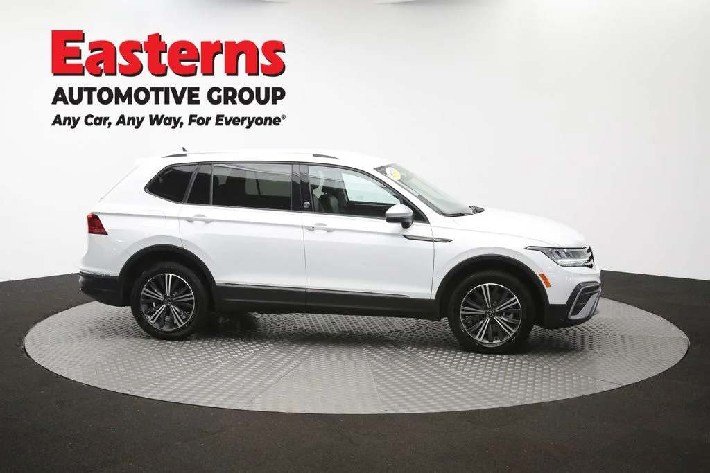 Used 2024 White Volkswagen 2.0T Wolfsburg Edition image 43