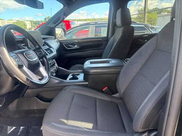 Used 2024 Black GMC SLE image 12