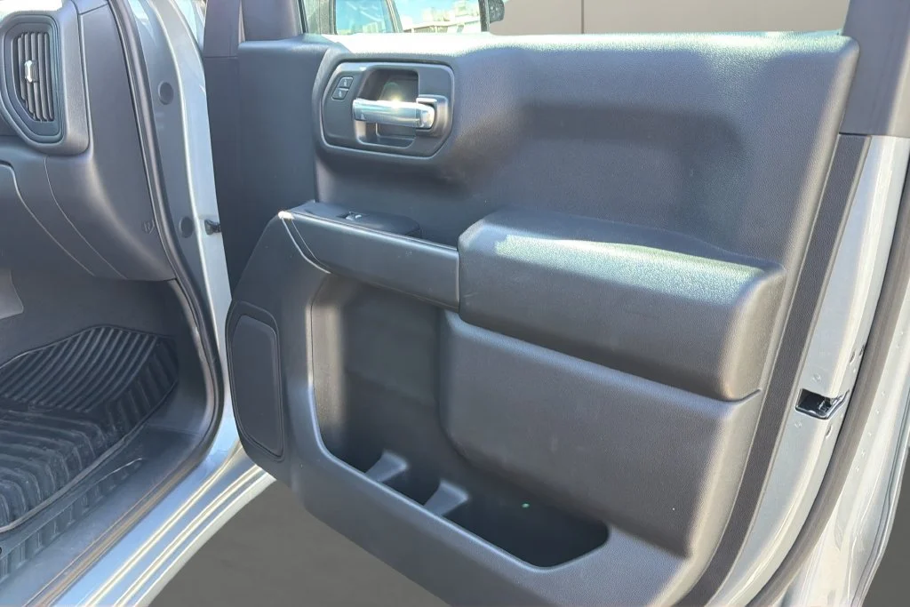 New 2026 Sterling Gray Metallic Chevrolet Custom Trail Boss image 17