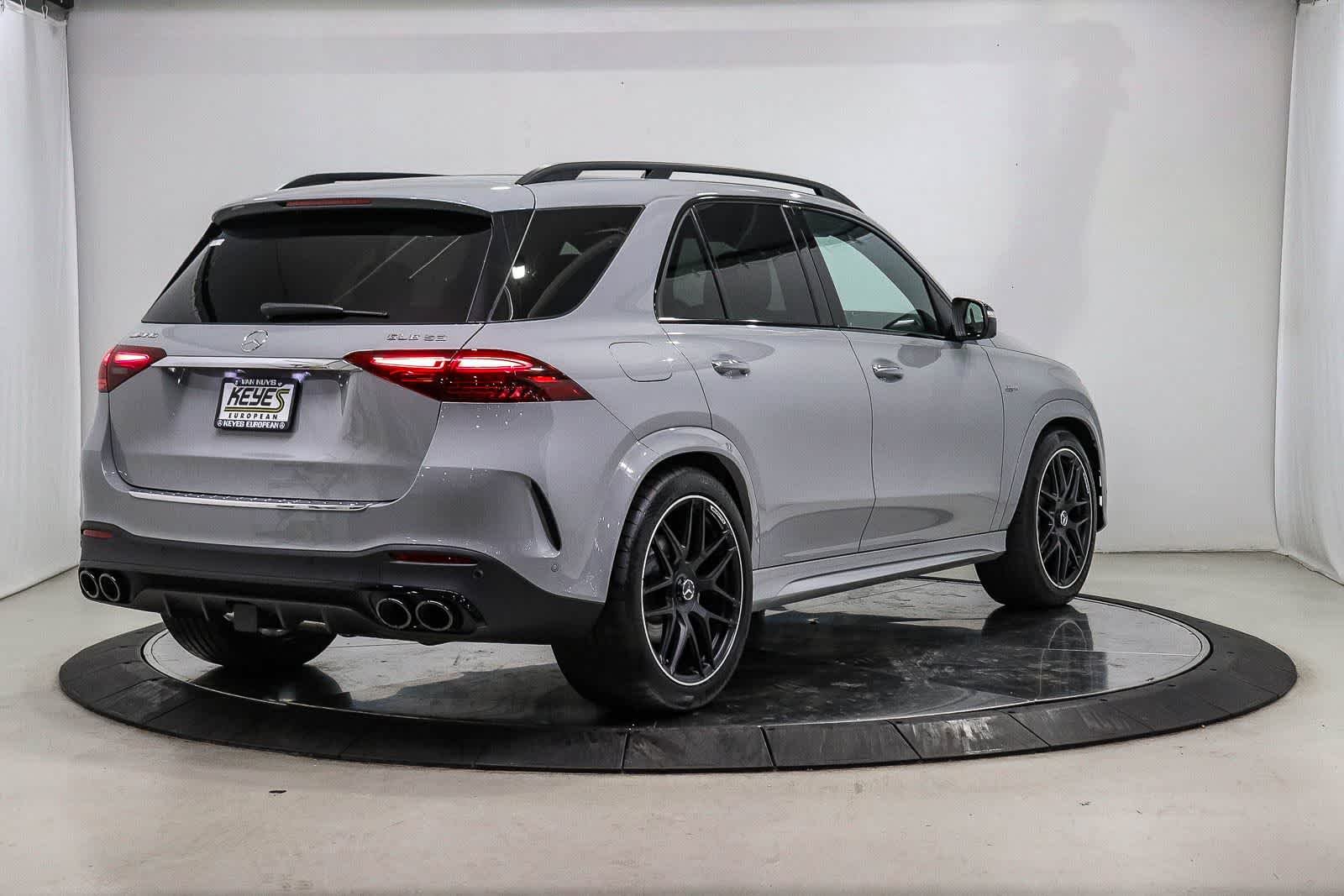 Used 2026 MANUFAKTUR Alpine Grey Mercedes-Benz AMG® GLE 53 image 4