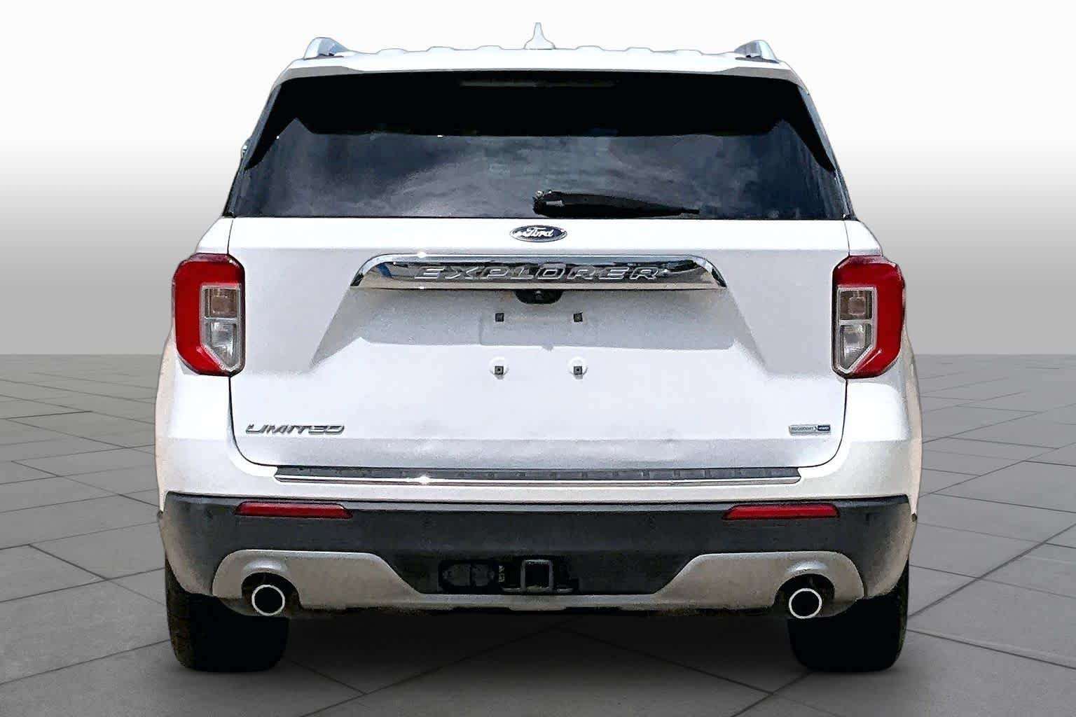 Used 2020 Oxford White Ford Limited image 5