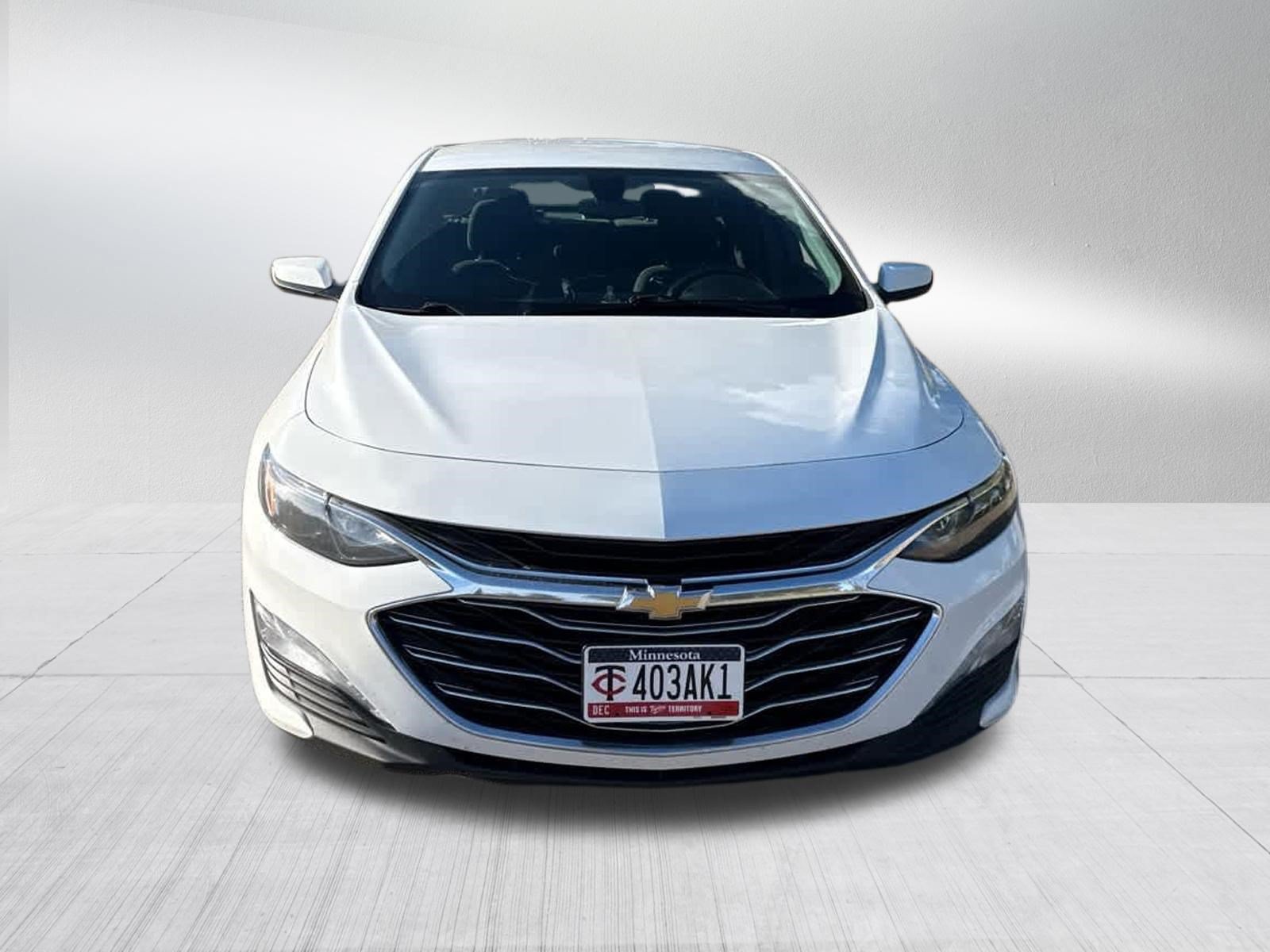 Used 2020 Chevrolet Malibu 1LT with VIN 1G1ZD5ST3LF107523 for sale in Brooklyn Center, MN