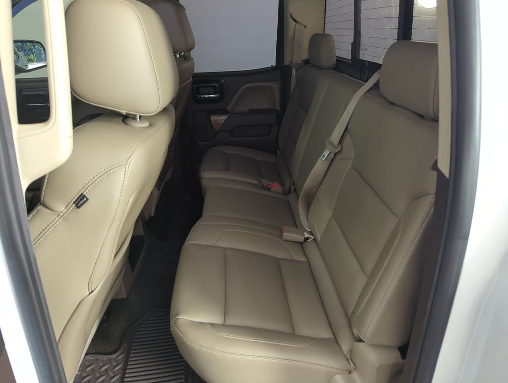 Used 2014 White GMC SLT image 28