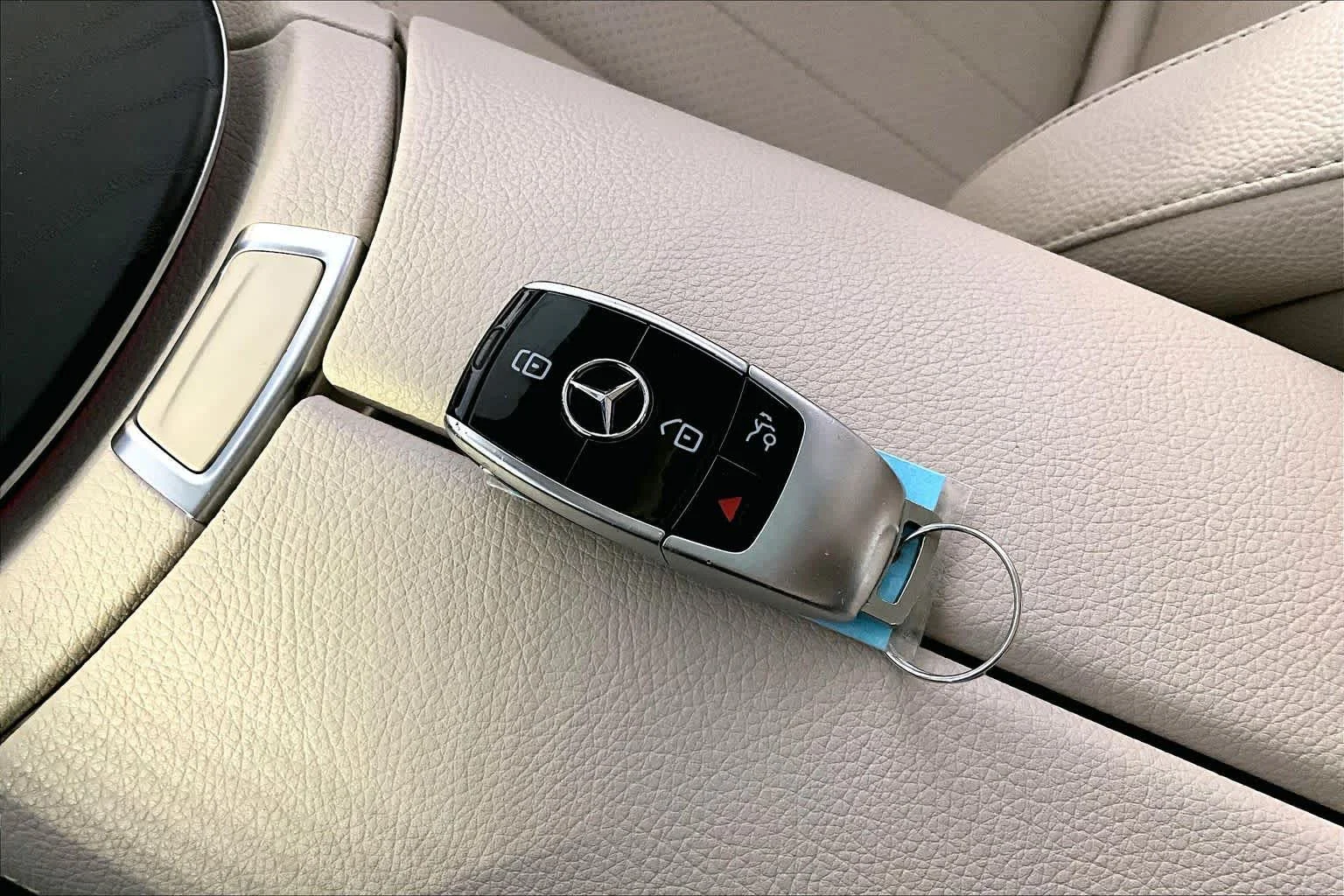 Used 2021 Black Mercedes-Benz E 350 image 27