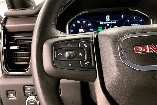 Used 2025 Summit White GMC AT4X image 27