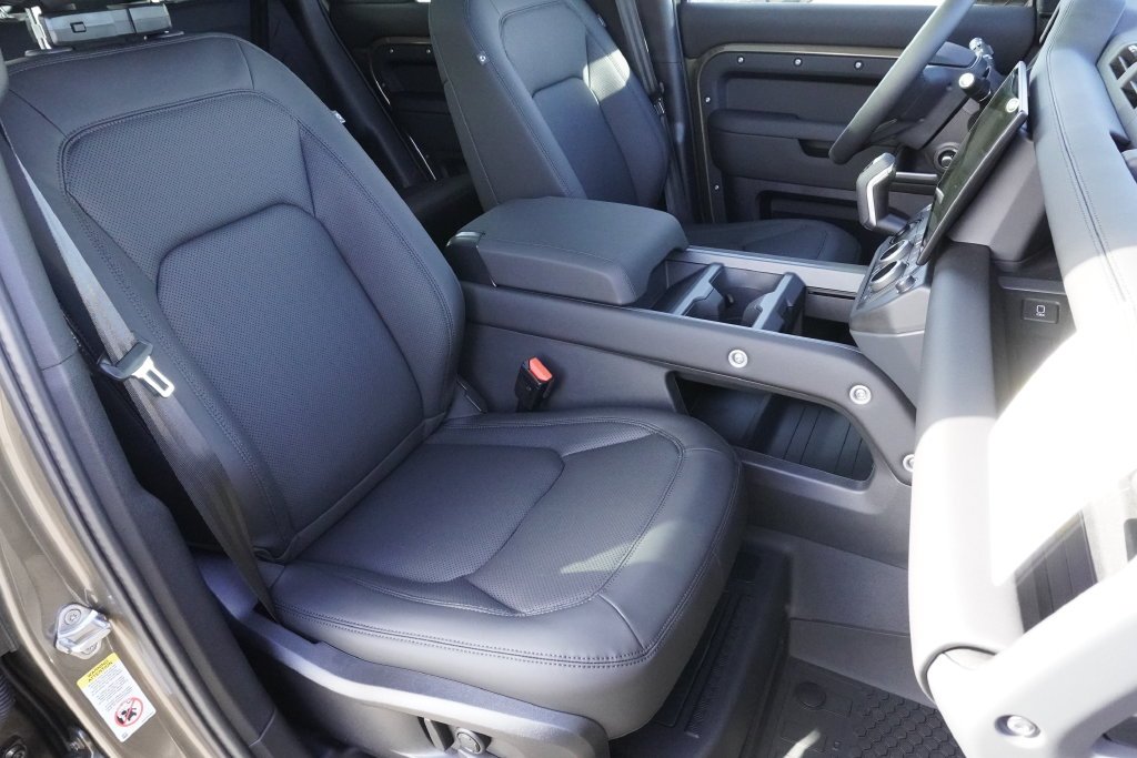 New 2026 Gondwana Stone Land Rover S image 24