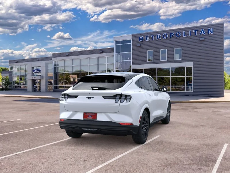 New 2026 Star White Metallic Tri-coat Ford Premium image 8