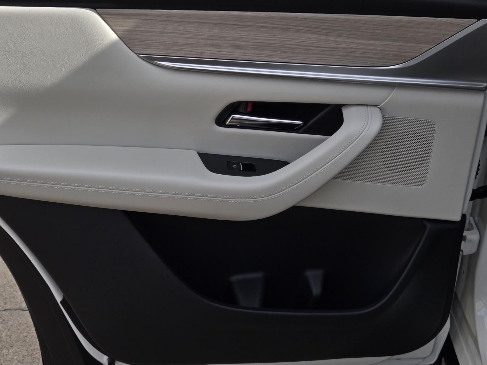 2026 Mazda CX-90 Premium Plus Package - Photo 11