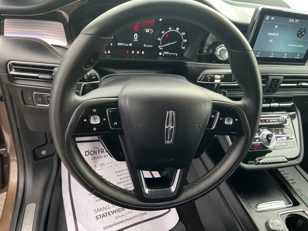 Used 2022 Brown Lincoln Standard image 14