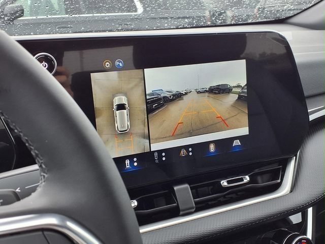 New 2026 Summit White Chevrolet LT image 9