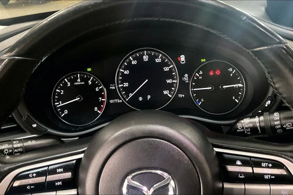 Used 2021 Blue Mazda Select image 20