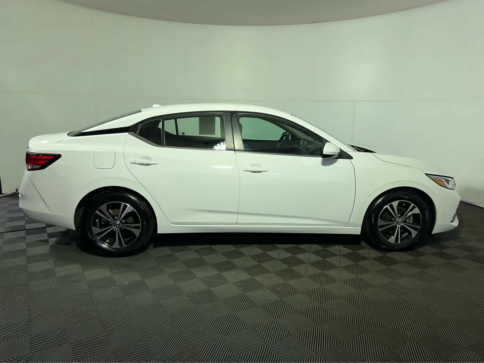 Certified Used 2023 Fresh Powder Nissan SV image 8