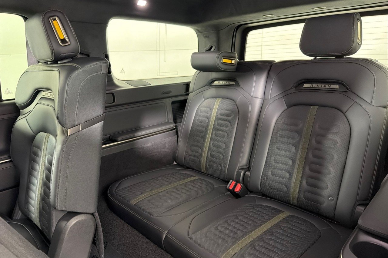 Used 2025 BLACK Rivian Adventure image 14