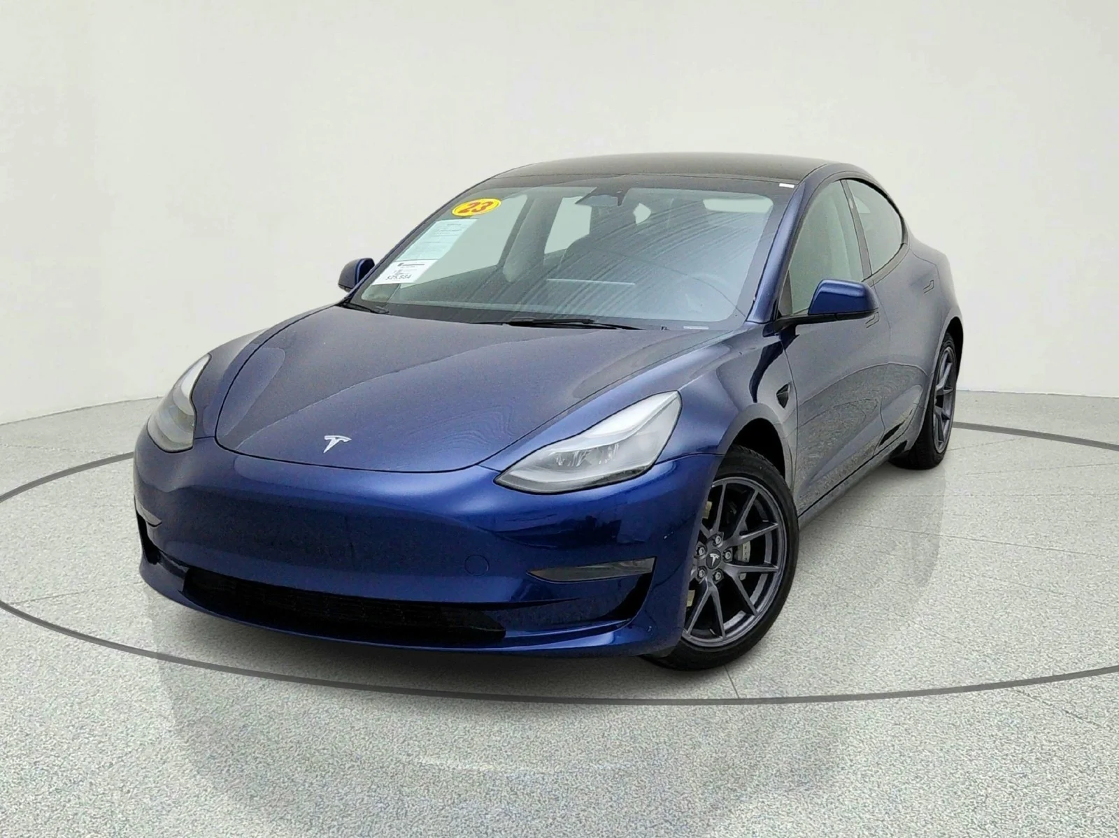 Used 2023 Deep Blue Metallic Tesla SEDAN image 3