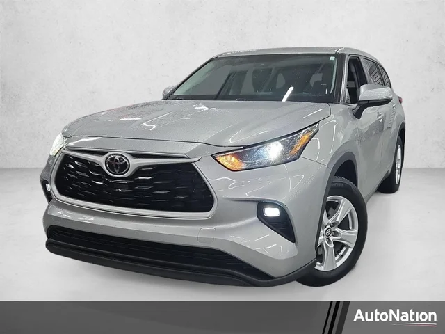 2024 Toyota Highlander LE