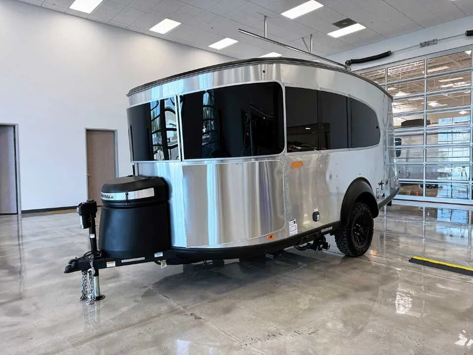 New 2026 SILVER AIRSTREAM  image 4