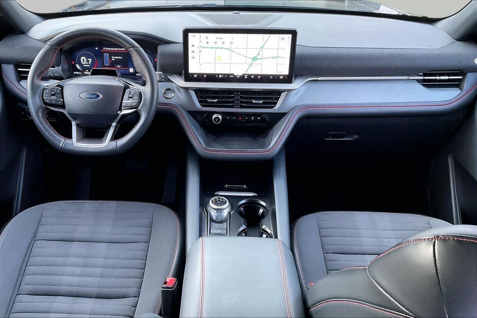 Used 2025 Agate Black Ford ST-Line image 29