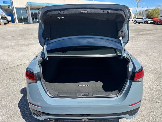 New 2025 Nissan Sentra Xtronic CVT SR