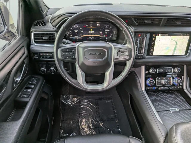 Used 2023 Beige GMC Denali image 14
