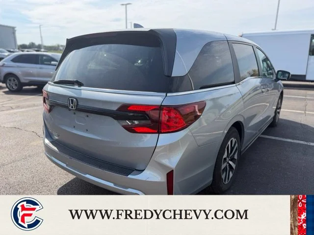 Used 2025 Gray Honda EX-L image 5