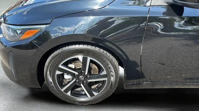 Used 2024  Nissan SV image 35