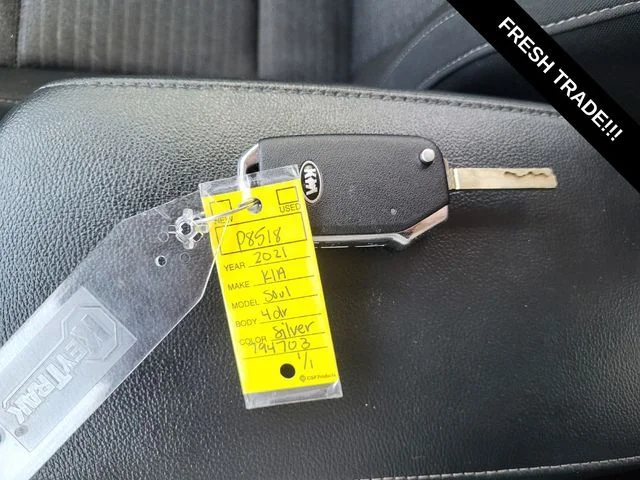 Used 2021 Silver Kia S image 21