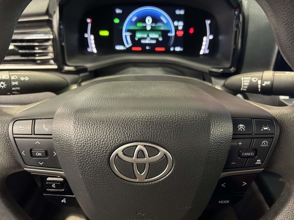 Certified Used 2025 Silver Toyota LE image 28