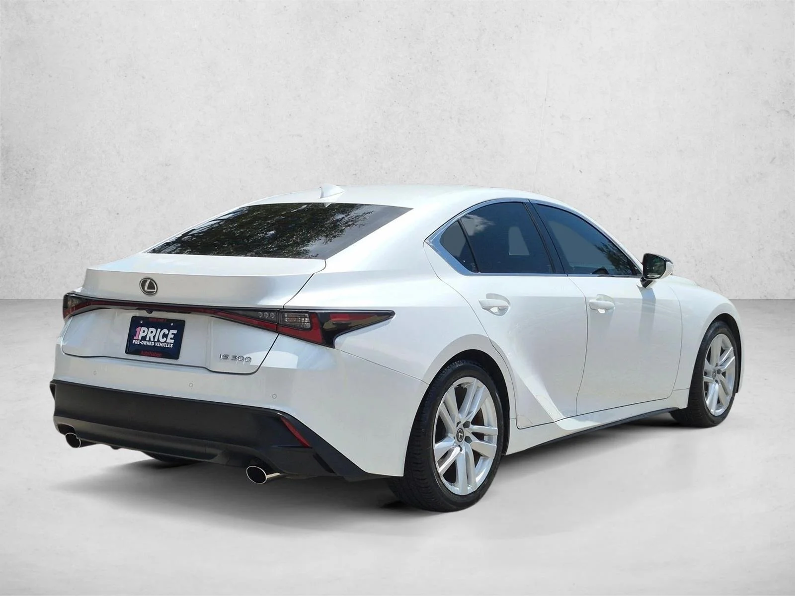 Used 2023 Eminent White Pearl Lexus IS 300 image 5