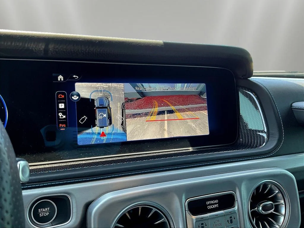 Used 2025  Mercedes-Benz G 580 image 14