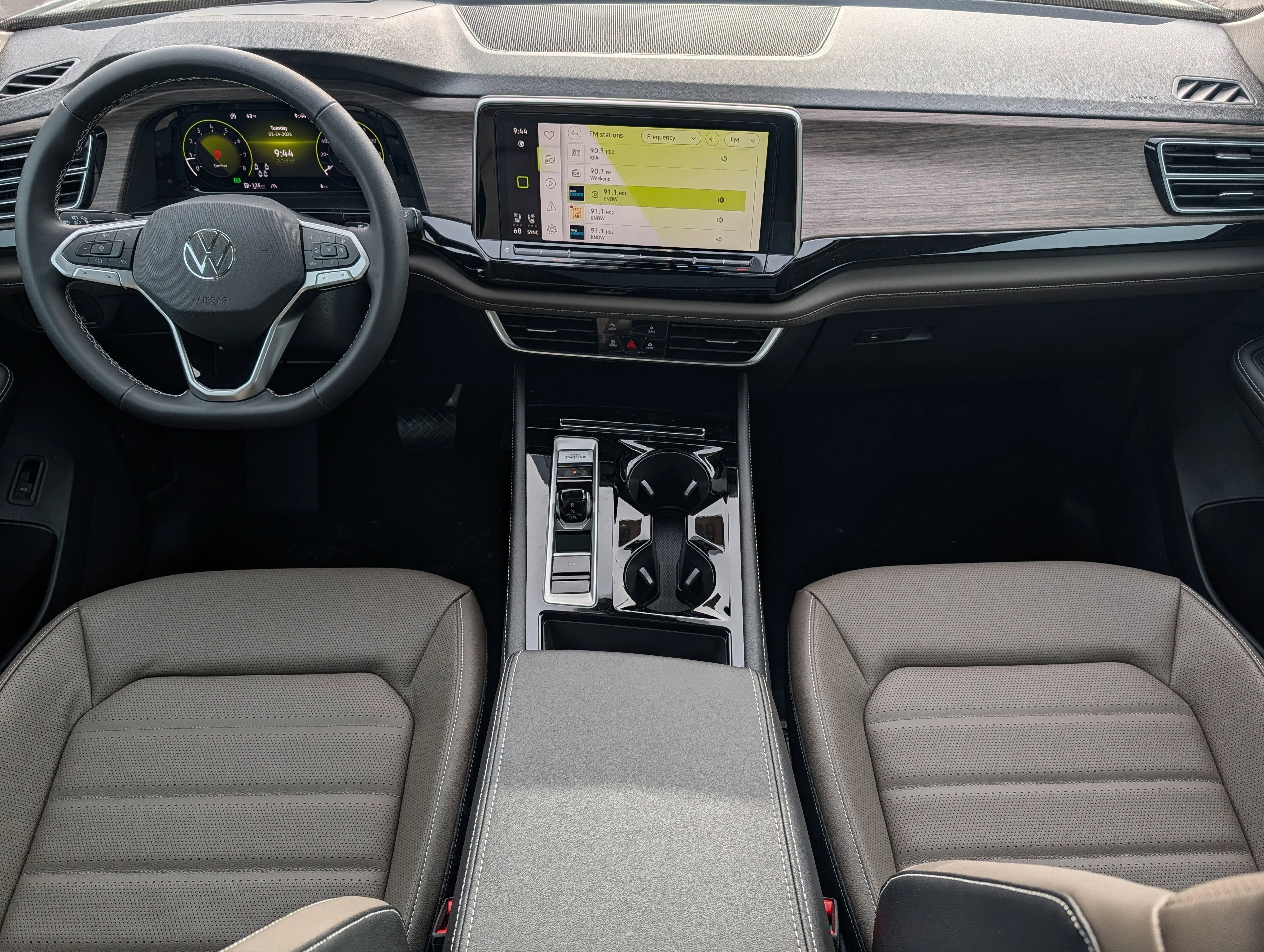 New 2026 Pure Gray Volkswagen 2.0T SEL image 8