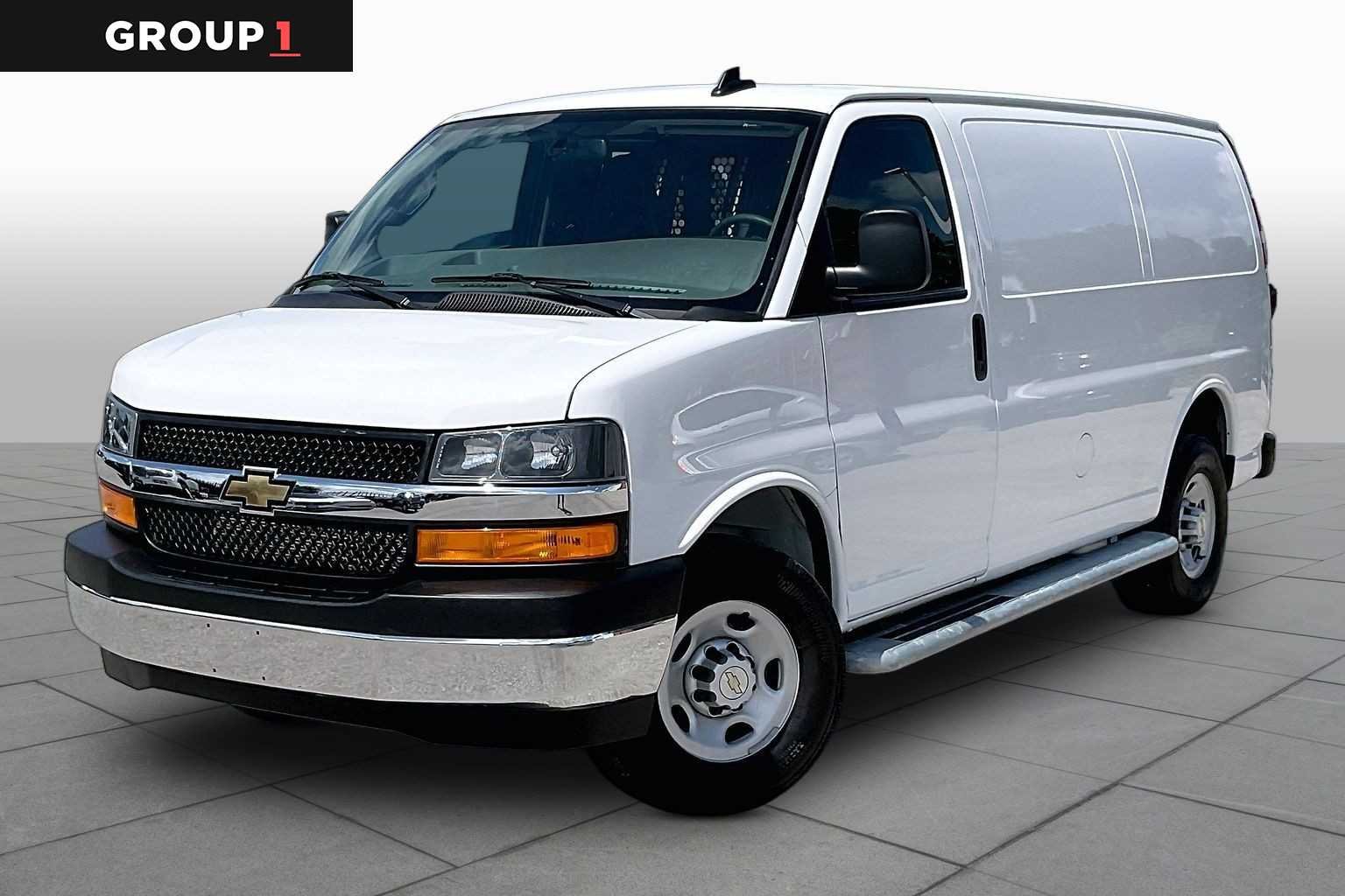 Used 2024 Summit White Chevrolet WT image 1