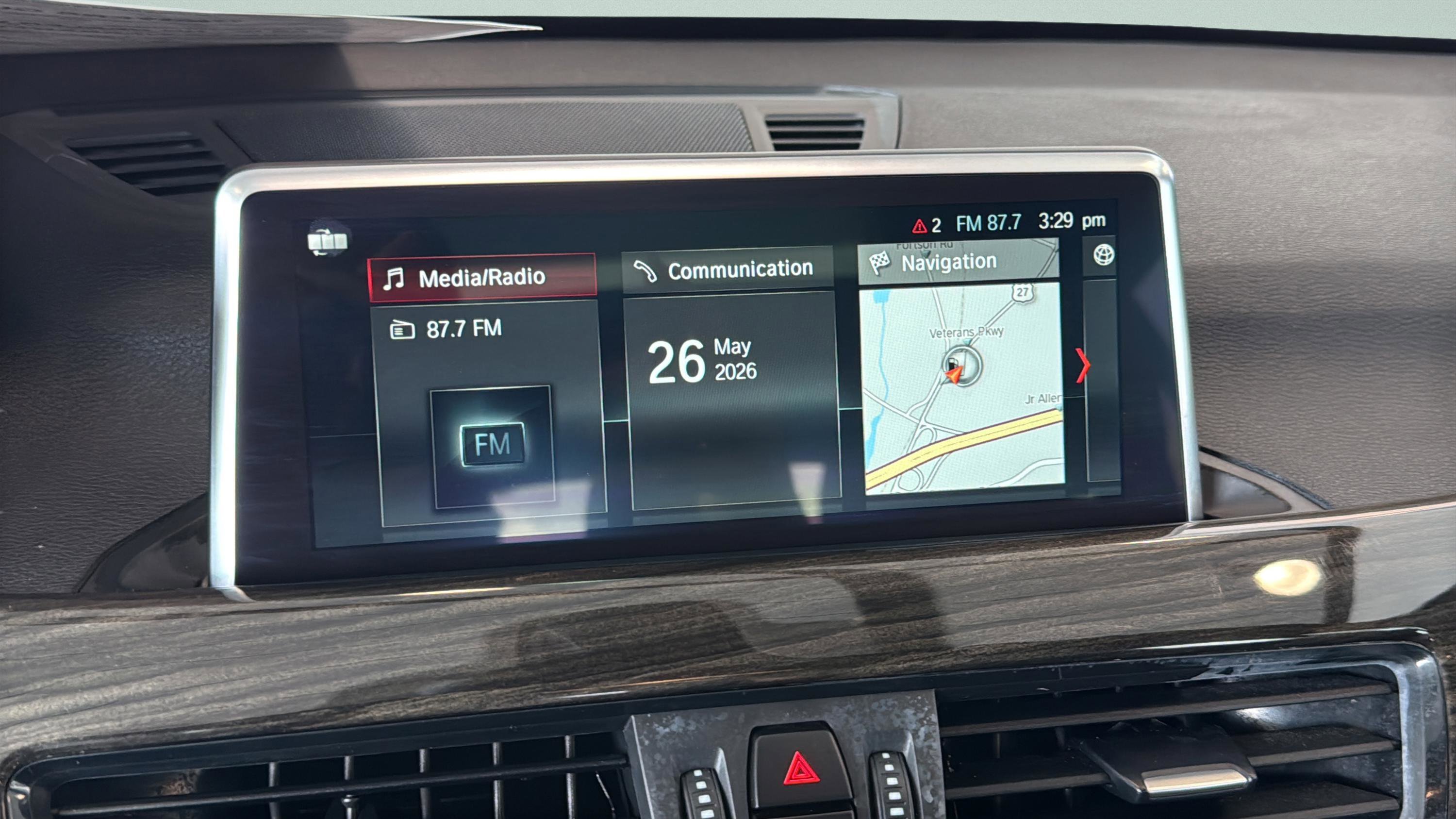 Used 2018 Alpine White BMW sDrive28i image 36