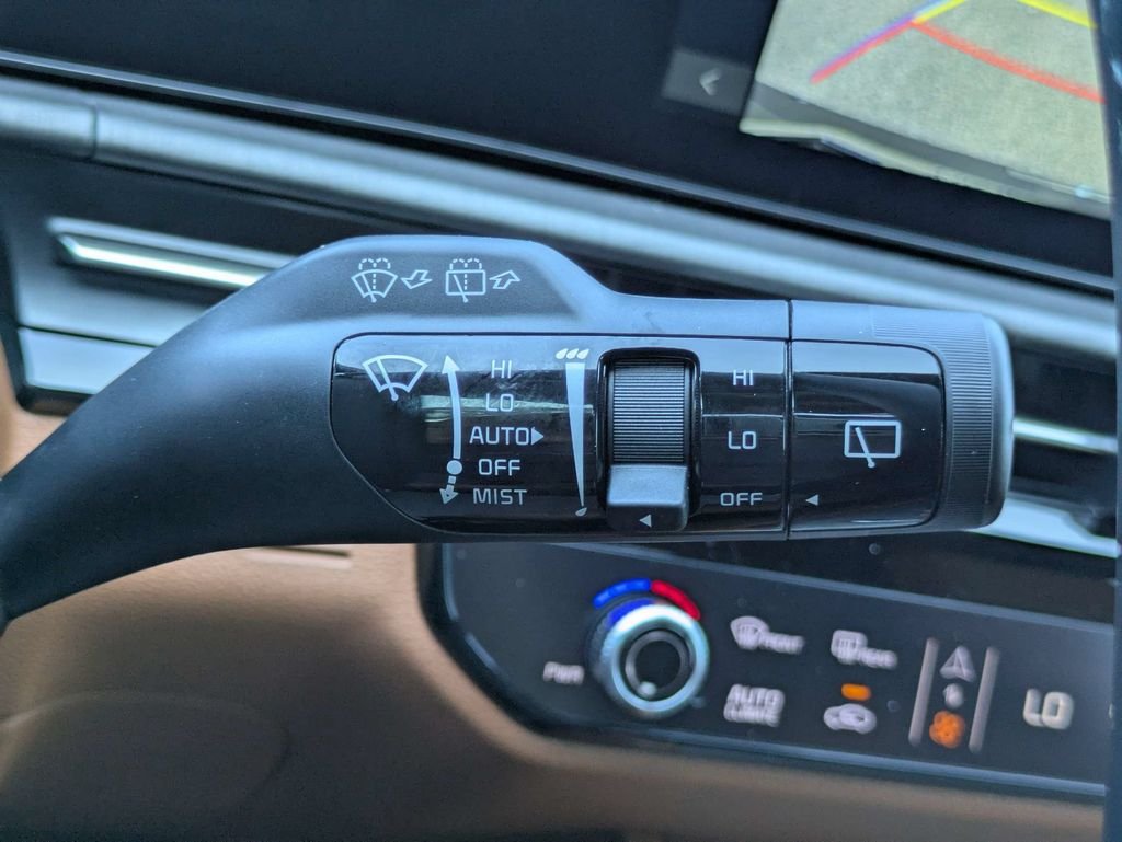 New 2026 Wolf Gray Kia X-Line image 30