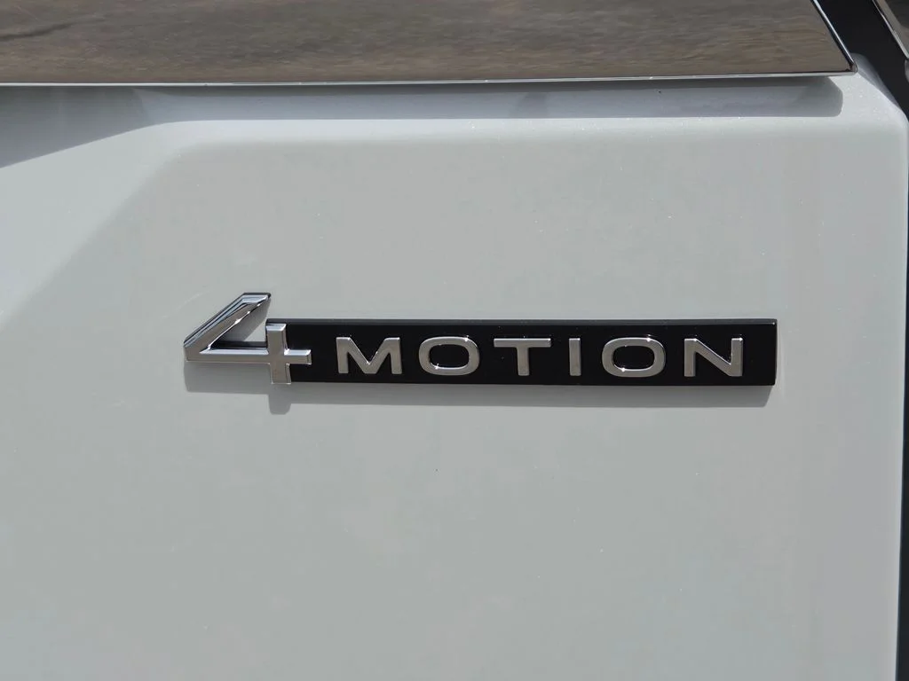 New 2026 Opal White Pearl Volkswagen 2.0T SEL Premium R-Line image 6