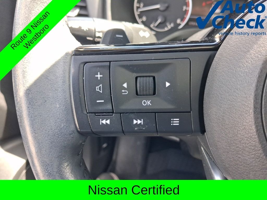Used 2023 Gray Nissan SL image 24