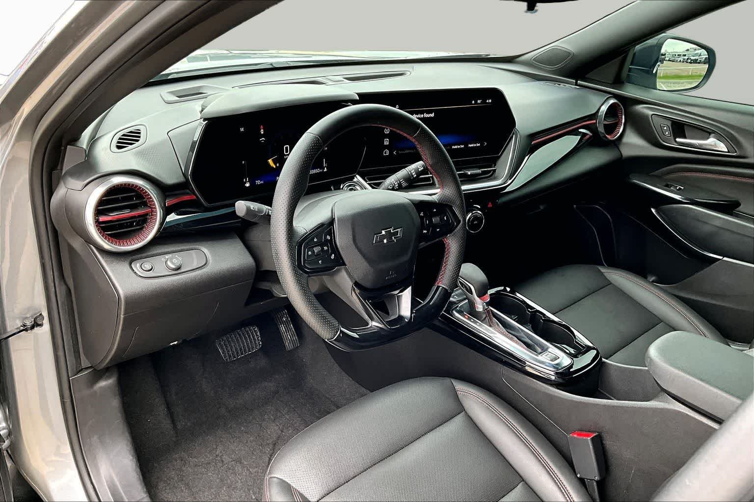 Used 2025 Sterling Gray Metallic Chevrolet 2RS image 17