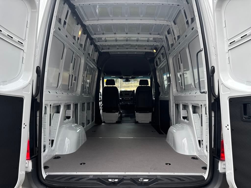 2025 Mercedes-Benz Sprinter Cargo Van Base - Photo 27