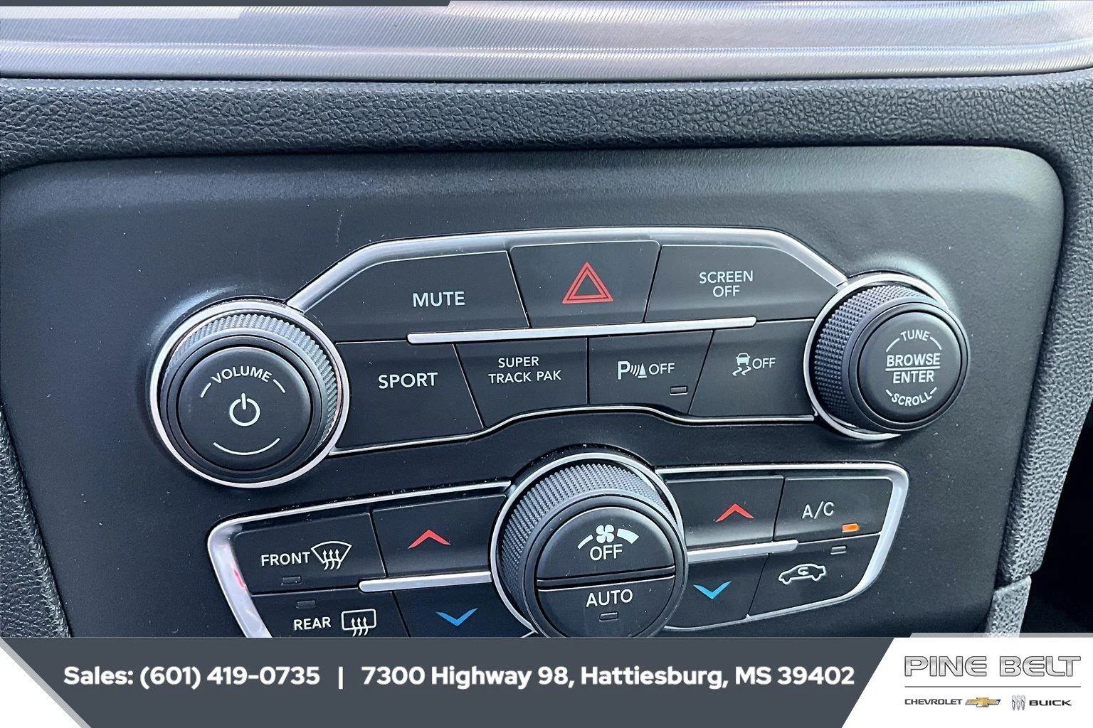 Used 2023 White Dodge R/T image 22