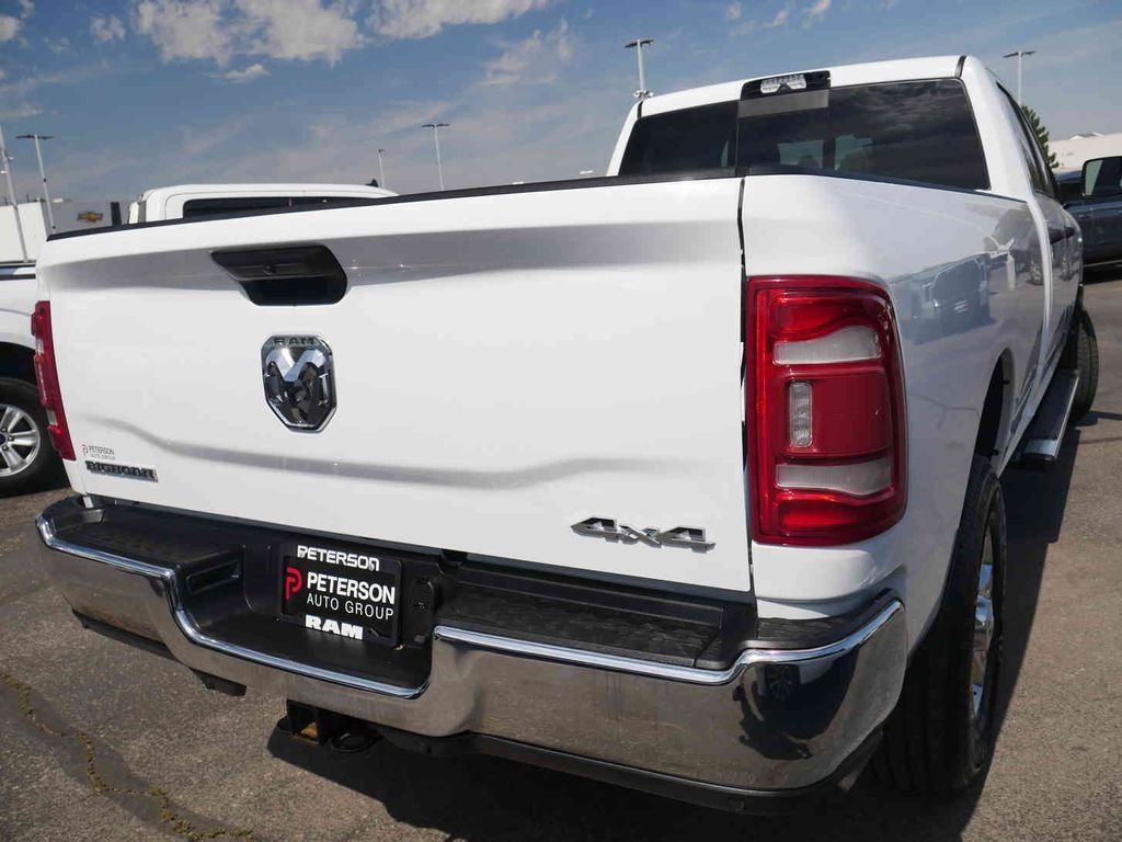 Used 2022 White Ram Big Horn image 26