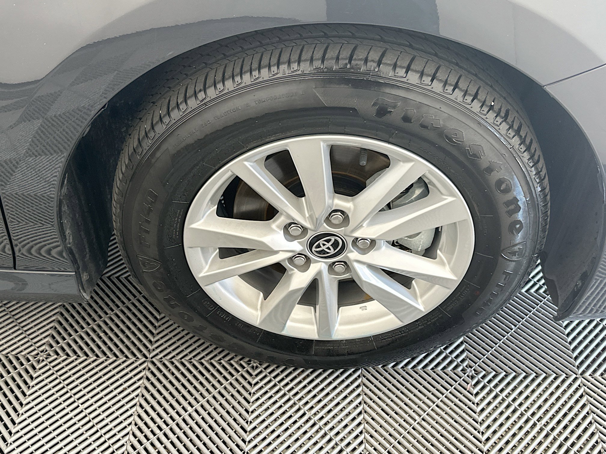 Used 2025 Underground Toyota LE image 11