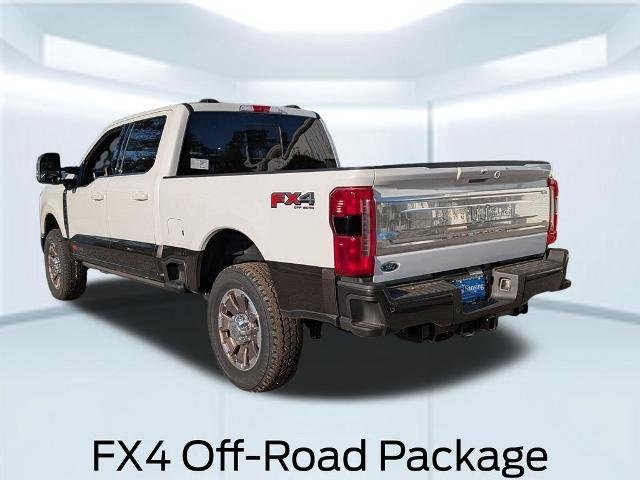 2025 Ford F-350 Super Duty King Ranch - Photo 2