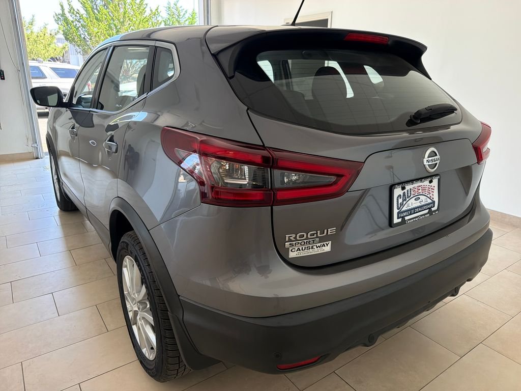 Used 2020 Gun Metallic Nissan S image 5