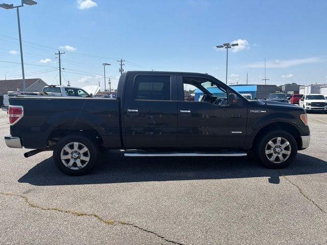 Used 2014 Black Ford XLT image 2