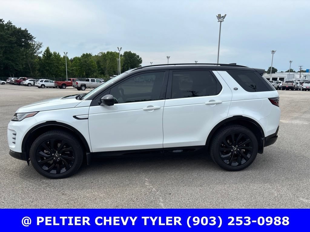 Used 2025  Land Rover Dynamic SE image 4
