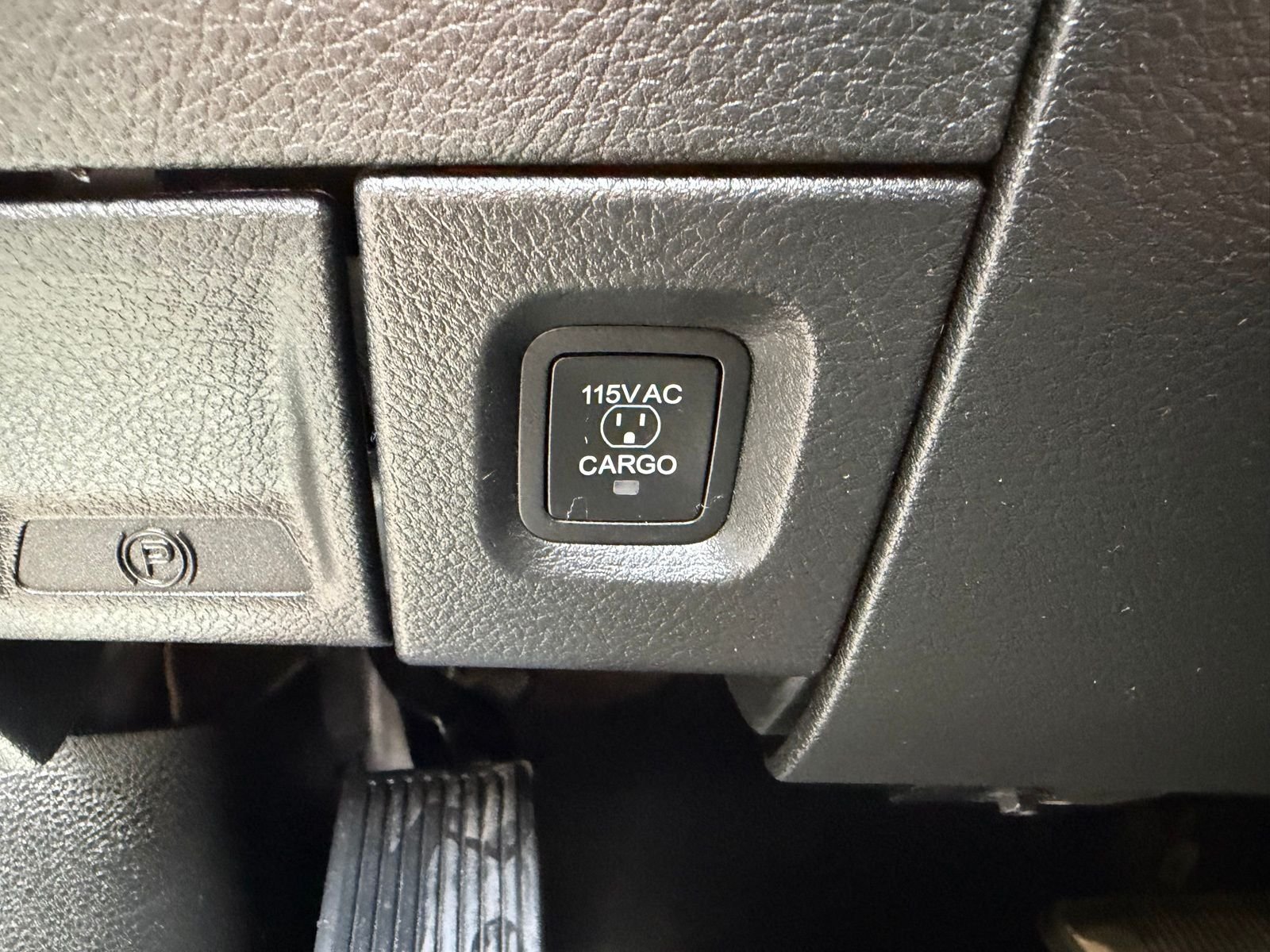 2023 RAM Ram 3500 Pickup Laramie - Photo 20
