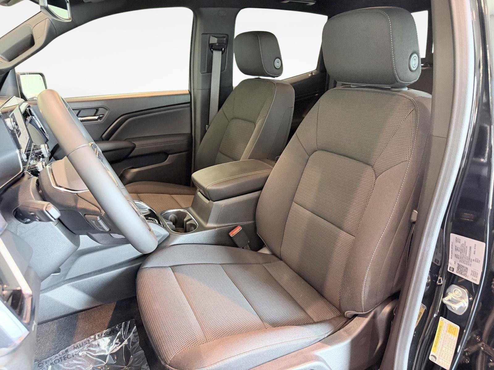 Used 2025 Onyx Black GMC Elevation image 36
