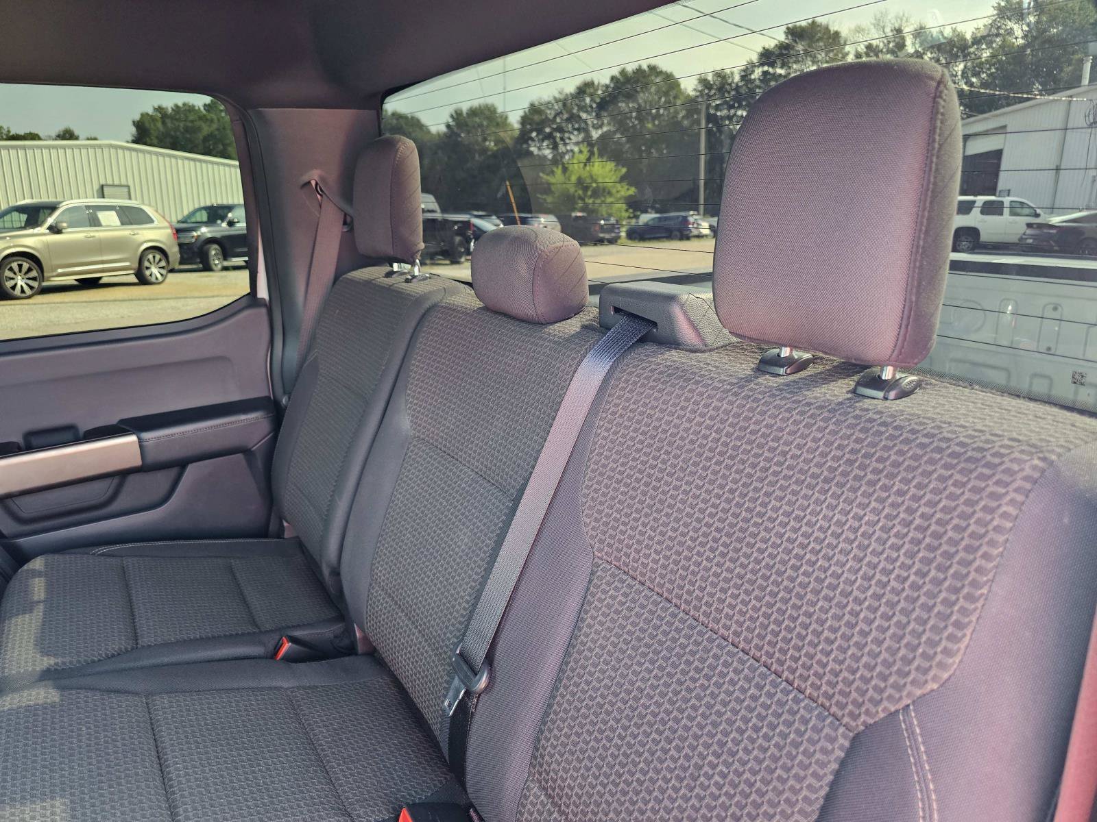 2024 Ford F-150 STX - Photo 32